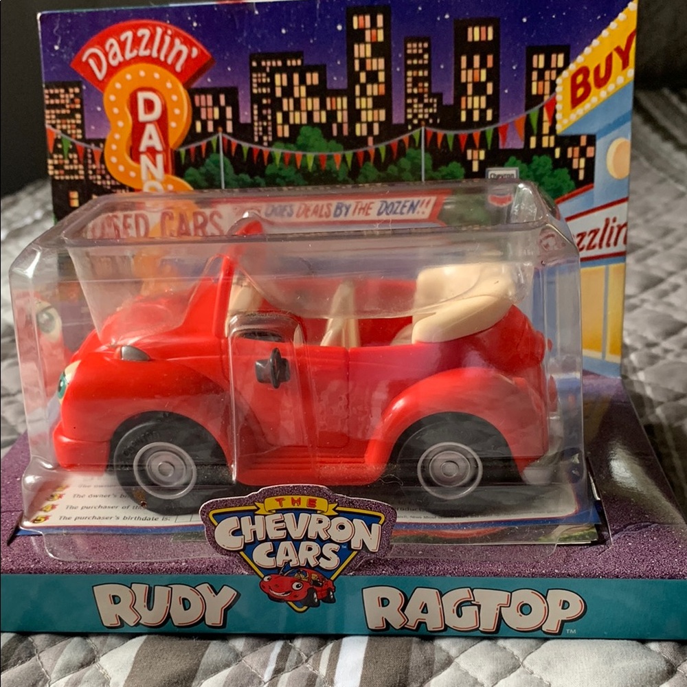 Rudy Ragtop-The Chevron Cars Vintage Collectible 1999 🆕